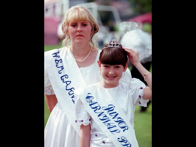 A snapshot of a much-loved community tradition as Wem Carnival celebrated in 1998 with Kelly Lear as Carnival Queen and Charlotte Hughes as Carnival Princess. Do you remember the floats, costumes and crowds that brought the town to life?