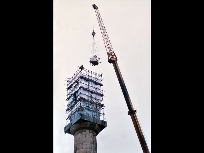 Lord Hill’s statue being lifted from The Column and brought back down to ground level in October 1993. The familiar figure was absent from the town skyline for two years while restoration work was carried out. Do you remember seeing it disappear?