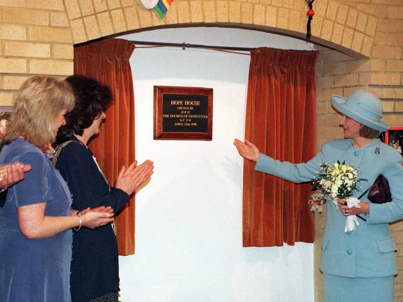 A special day in Morda’s history as the Duchess of Gloucester officially opened Hope House in April 1998. Behind the ceremony was a story of community support and a service that had already been providing care and support to children and families for several years. Do you remember this milestone?