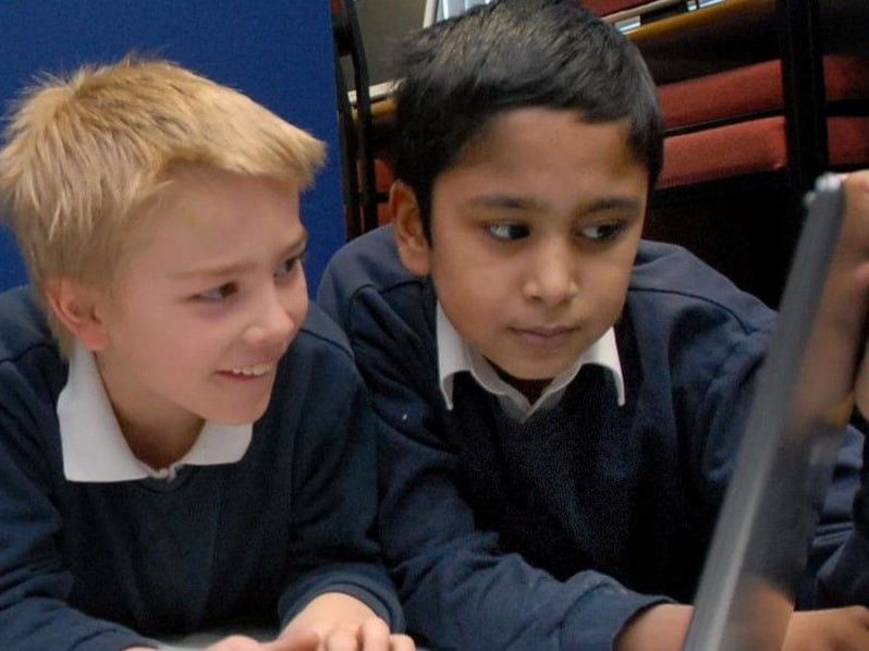 Paying close attention to the screens in a laptop session which looked like it was great fun.