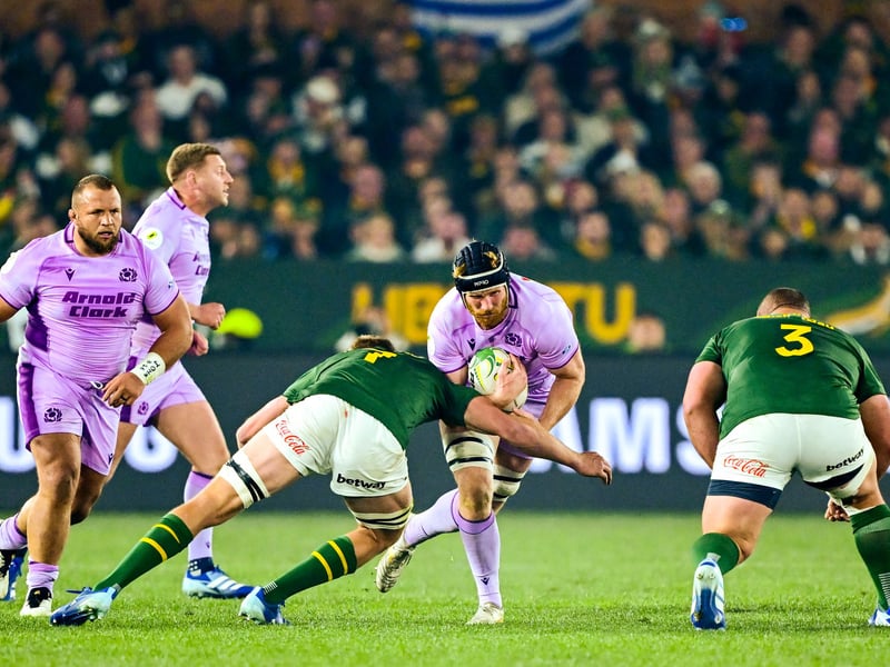 Played his part in the big defensive effort that was required but was outshone by his second-row counterpart