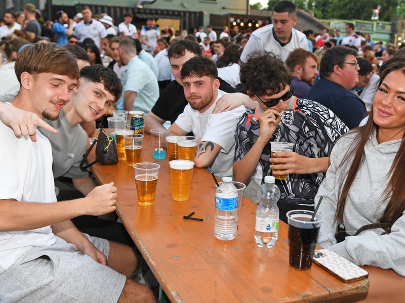Fans at Kirkstall Bridge Inn 