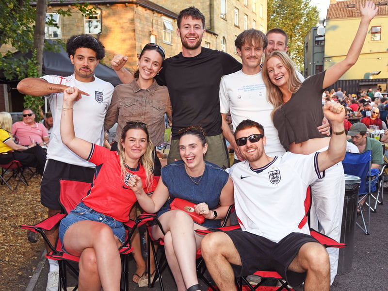 Fans at Kirkstall Bridge Inn 