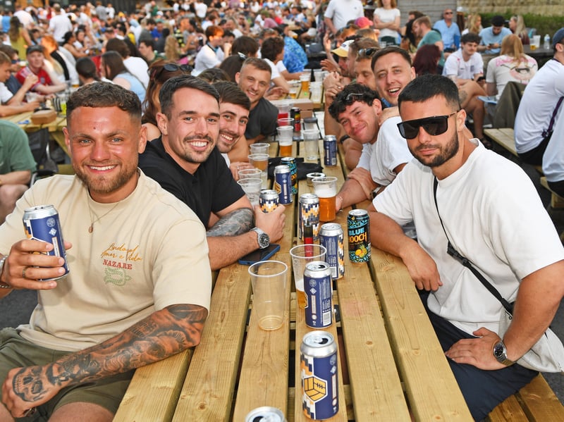 Fans at Kirkstall Bridge Inn 