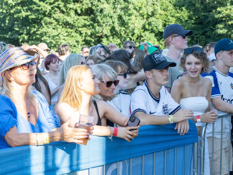 Crowds enjoy Lincfest 2026