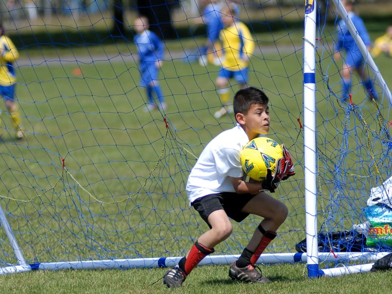 This keeper pulled off a great save at the near post for his team in one of the matches.