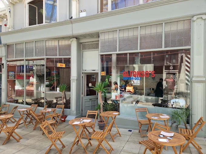 Google reviewers often praise this New York-inspired deli for the quality of its ingredients and inventive fillings.