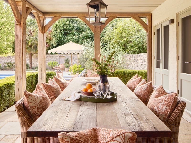 The rustic outdoor area.