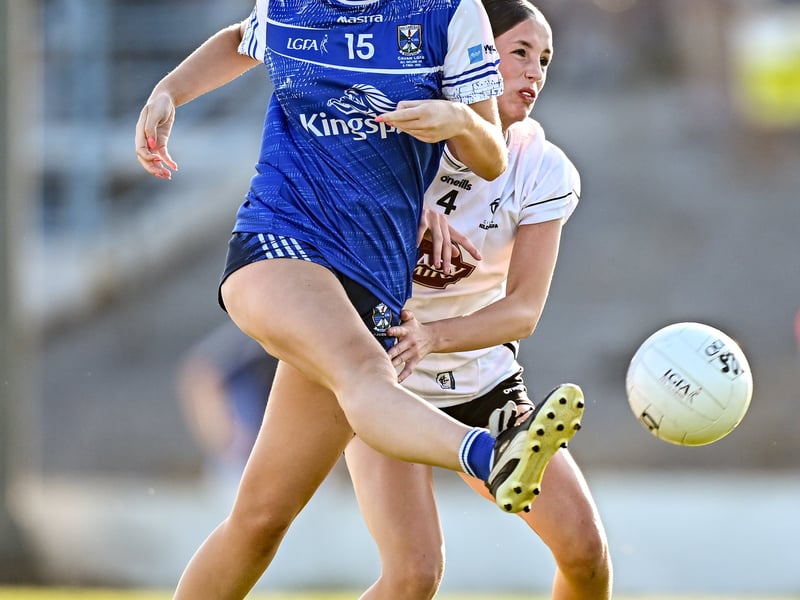 Sarah Crowe of Cavan in action against Kayla Mooney of Kildare during the 2026 AirNav Ireland All-Ireland U-16 A Championship final match between Cavan and Kildare at Páirc Chiarain in Westmeath. Photo by Seb Daly/Sportsfile 