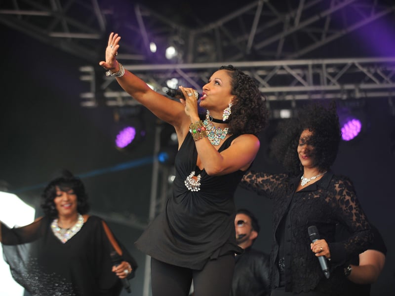 Sister Sledge take to the stage at Bents Park in this great reminder which takes us back to 2017.