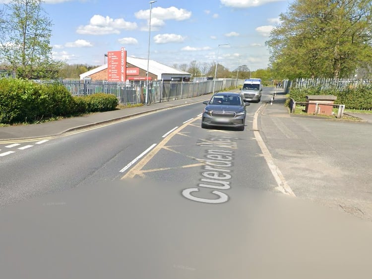 What: Temporary traffic lights
Why: Maintenance of a flow monitor. No excavation. Works to take no more than 1 hour.|(United Utilities Water)
When: Jul 22- Jul 22
