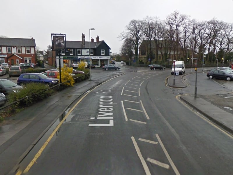 What: Temporary traffic lights
Why: LONGTON V9111 - PON 1429686 - BLOCKAGES – Excavate onto BT ducts for the clearance of duct blockages in footway and carriageway to facilitate spine cabling works.(BT) 
When: Jul 24- Jul 28