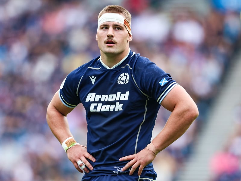 First start for the 21-year-old with big shoes to fill in the seven jersey. Didn't stand out as much as Rory Darge usually does but went about his business steadily. 