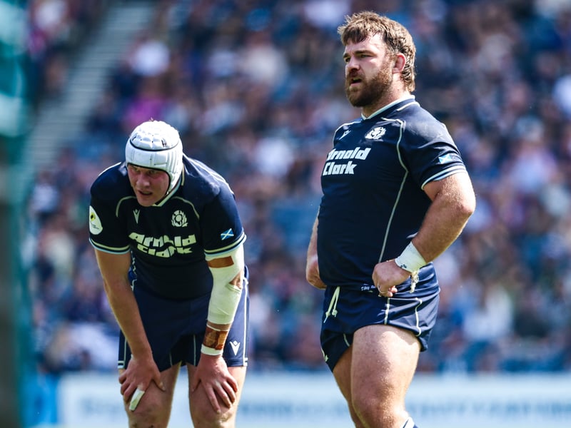 Struggled to make ground as a carrying threat, like many others, but scrummaged well enough. 