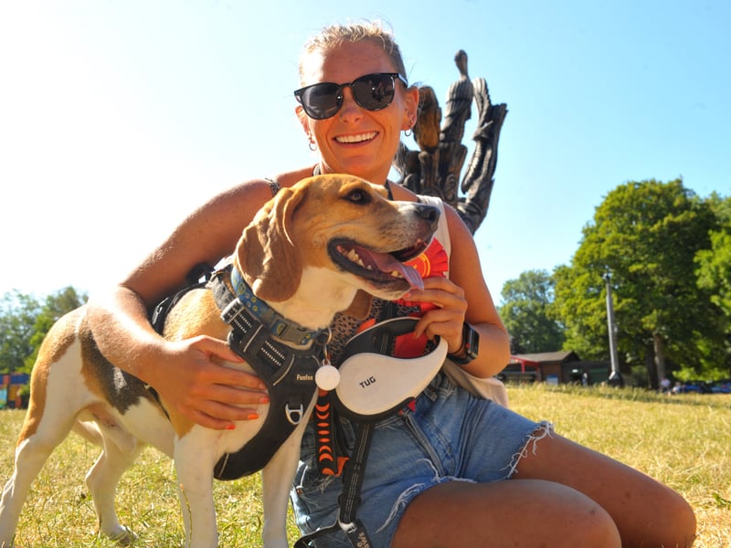Olivia Tarpey, with Milo the beagle who won best rescue dog.