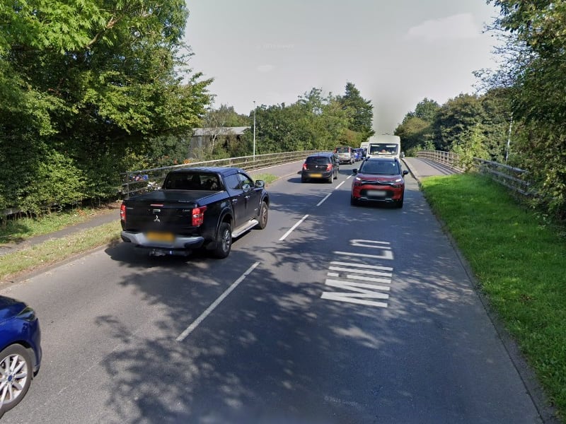What: Temporary traffic lights
Why: Trial Hole 2 (United Utilities Water) 
When: Jul 22- Jul 25