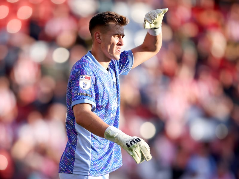  Made a couple of strong saves at the start of the second half when Boro were under pressure. Also did well to collect a late corner into the penalty area. 7
