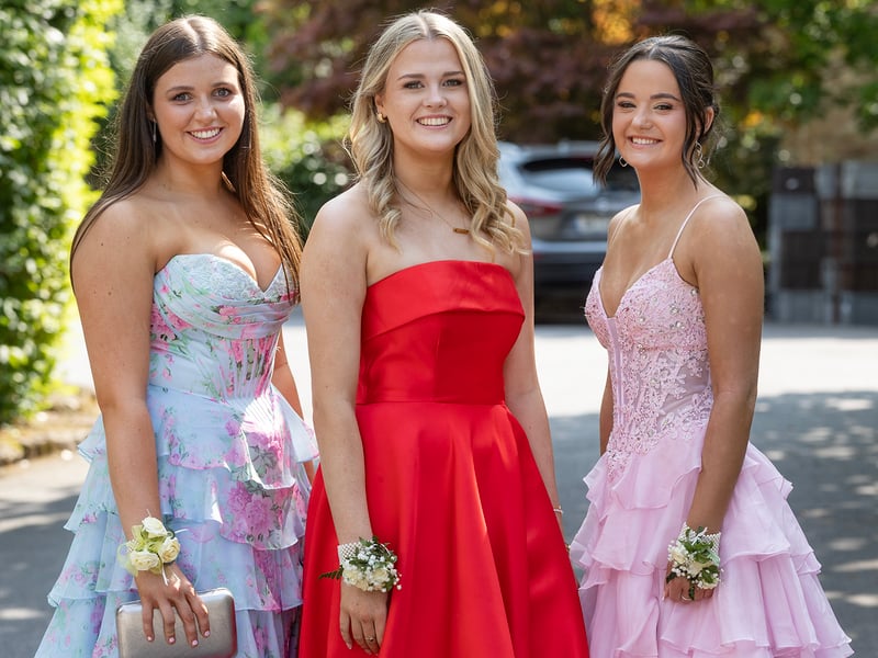 Pictured attending the Loreto Debs, Anna Kiely, Erin O' Keeffe and LAura O' Callaghan.