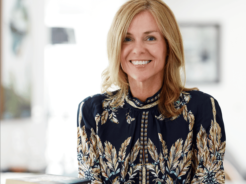 Author Adele Parks MBE. Author of 25 bestselling books in 25 years
