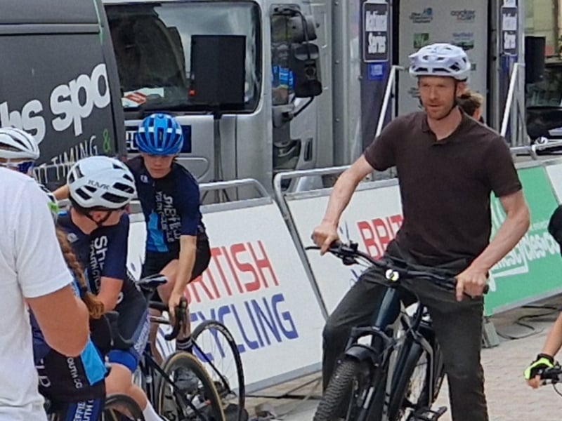 Olympic cyclist Ed Clancy joins youngsters at the start line of the Sheffield cycling grand prix, on Pinstone Street. Photo: David Kessen, Iconic Media