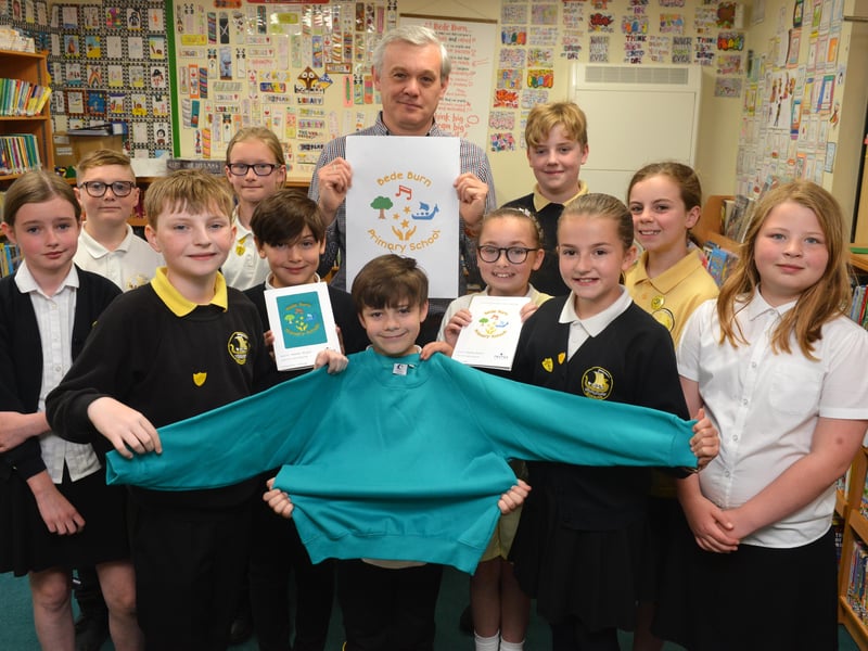 Bede Burn Primary School introduced a new school uniform with artwork designed by parent David O'Malley in 2019.