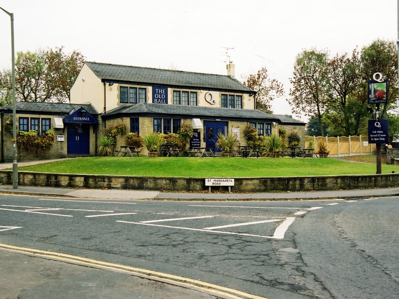 The Old Ball public house which replaced the original, demolished in 1969. The original stood in Brownberrie Lane, this is set between St Margaret's Road, foreground left, and Brownberrie Lane just glimpsed far right.