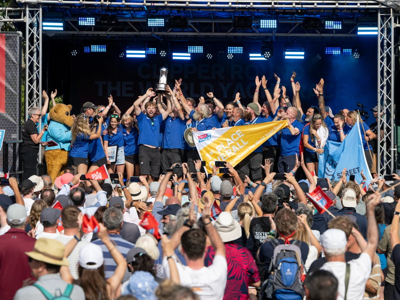 Teams celebrating at the end of the race.