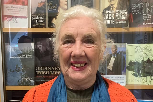 Máirín Mhic Lochlainn