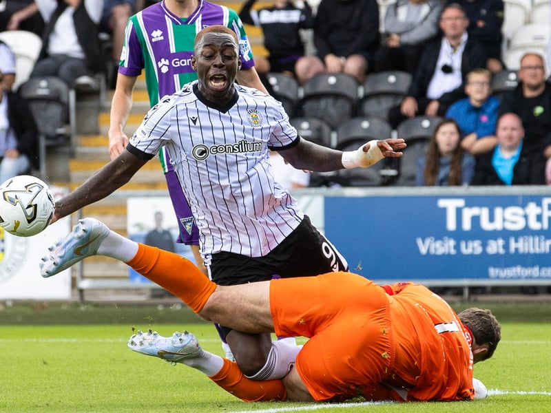 It was a strange old season at the SMiSA Stadium last season. Premier Sports Cup winners in December, they were forced to rely on a playoff to avoid relegation. Under the management of Craig McLeish this season, they're tipped to have a bottom half finish. They have title odds of 500/1.