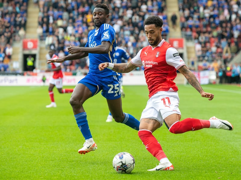The former Rotherham United and Sheffield Wednesday winger is available after stints in Greece and Portugal.