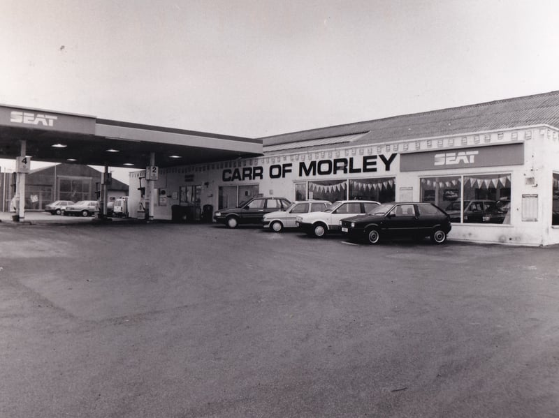 Carr of Morley, a well known and respected motor dealer with a history going back to the 1930s had taken on the Seat franchise. Pictured in February 1989.