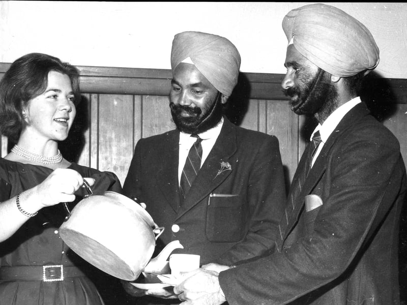 The Sikh Regiment entertained to a 'Scottish Evening' of the Victoria League in the Walpole Hall
during the Edinburgh Festival 1962.