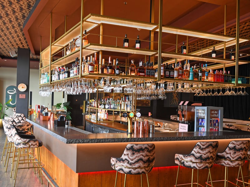 Uyare was crowned Best Fine Dining Experience at the 2026 Oliver Awards. 