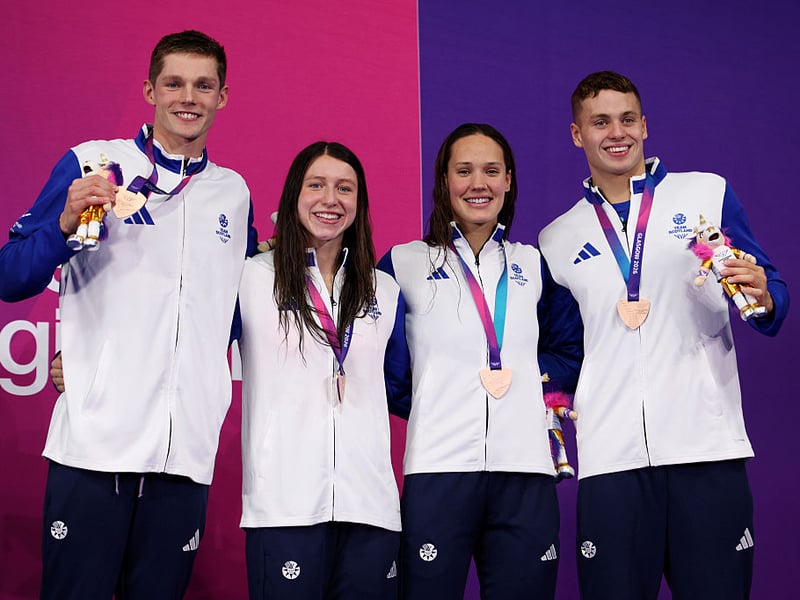 Bronze: Mixed 4 x 100m Medley Relay swimming
