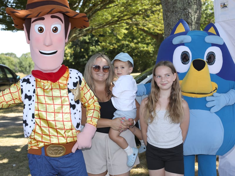 Pictured: Parsons family with Woody and Bluey

Picture: Habibur Rahman
