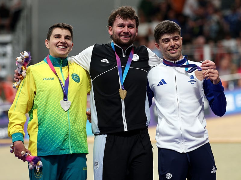 Bronze: Men's 1 km time trial C1-3 track cycling