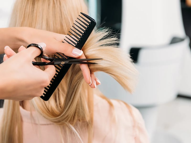 Hair by Pippa is a hair business offering cutting and styling services inside The Salon and Co and on a mobile basis. 📍 80 Lowtown, Pudsey, LS28 9AY