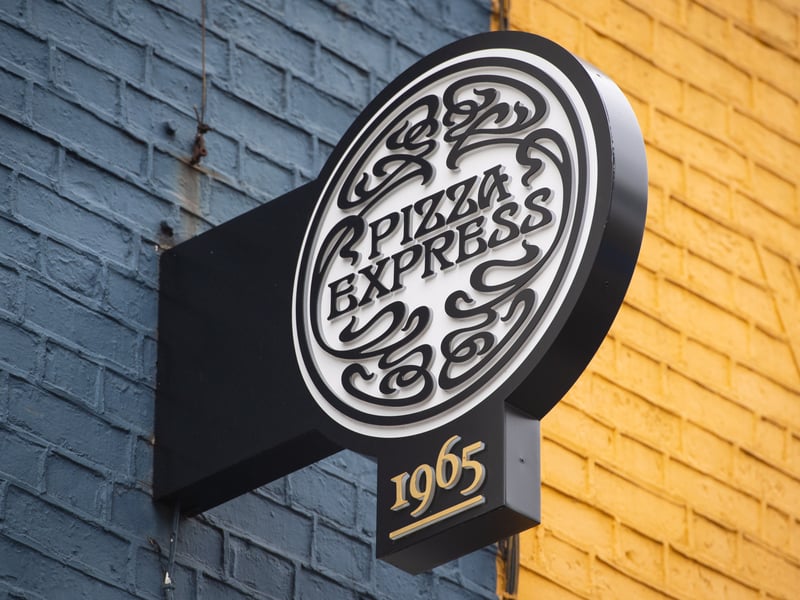 Pizza Express is offering bottomless pizza and dough balls for students on results day. Show proof of results to claim. 📍 Albion Place (LS1 6JL), Merrion Way (LS2 8BT), Street Lane (LS8 2AL), Arndale Centre (LS6 2UJ)