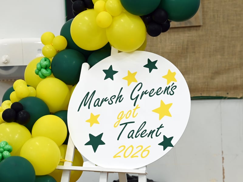 A balloon display created by Jade Elizabeth Balloons.