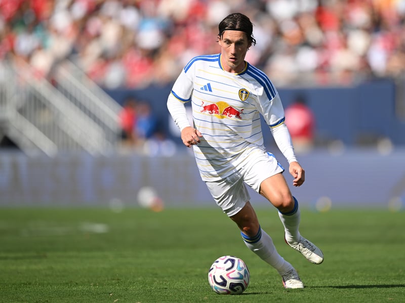 The big money signings of Trafford and Muharemovic look like being excellent pieces of business but let's not forget that Leeds managed to get class act Wilson on a free transfer following his departure from Fulham upon his contract expiring. An outstanding piece of business. Wilson has been quick into his stride in this summer and is another obvious starter in a strongest XI be it wide right or as a no 10.