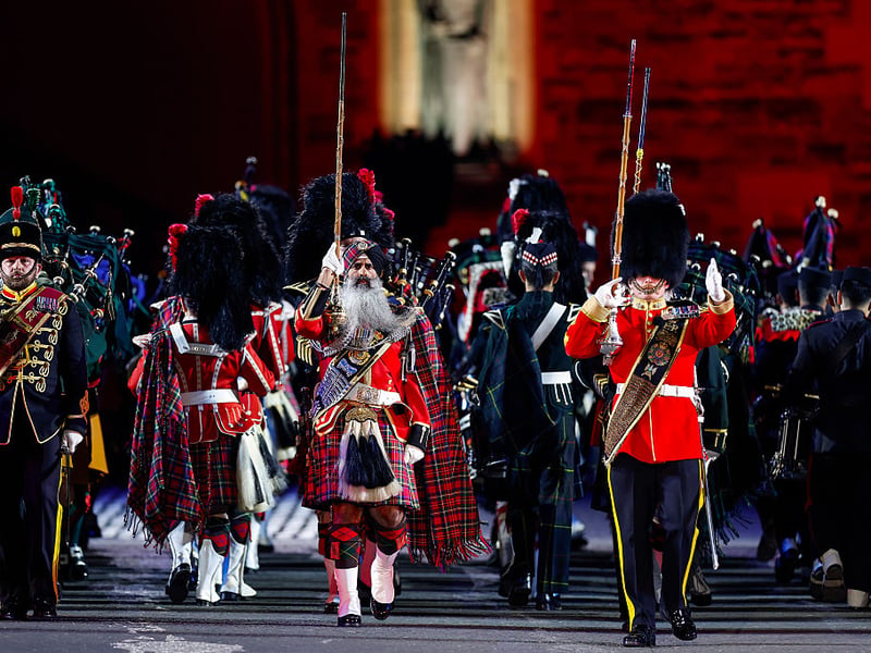 Massed pipes and drums take the stage.