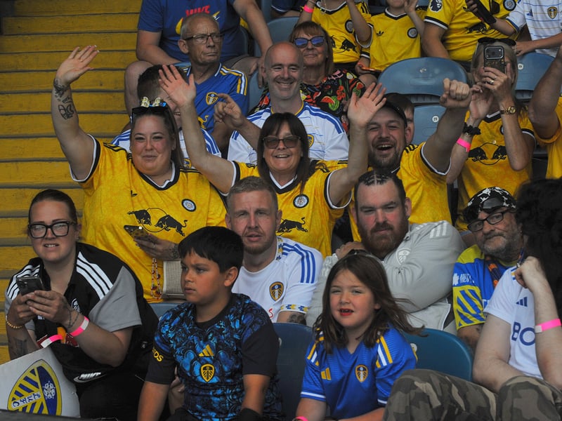 Leeds United v RB Leipzig pre seson friendly sat 08-08-2026 pic Steve RidingLeeds United fans in the Kop