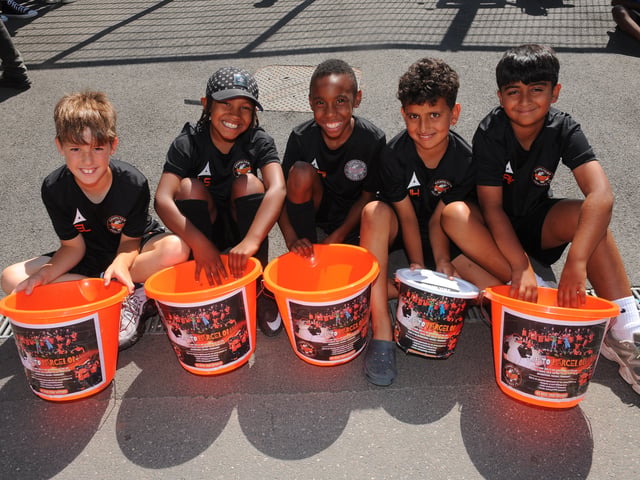 Leeds United v RB Leipzig pre seson friendly sat 08-08-2026 pic Steve RidingYoungsters from Chapeltown Juniors who were collecting for their trip to a football tournament in Barcelona
