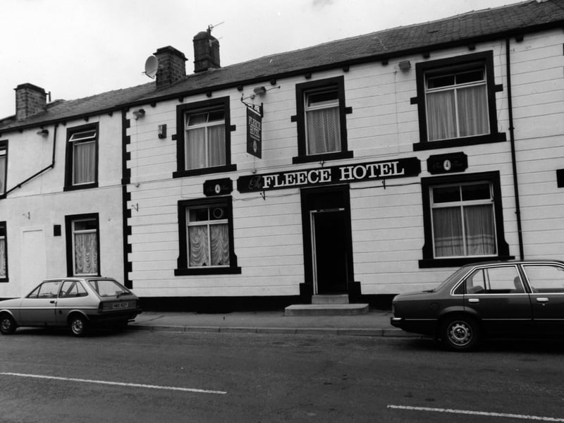 The Fleece Hotel, Stanningley, Leeds, in August 1990