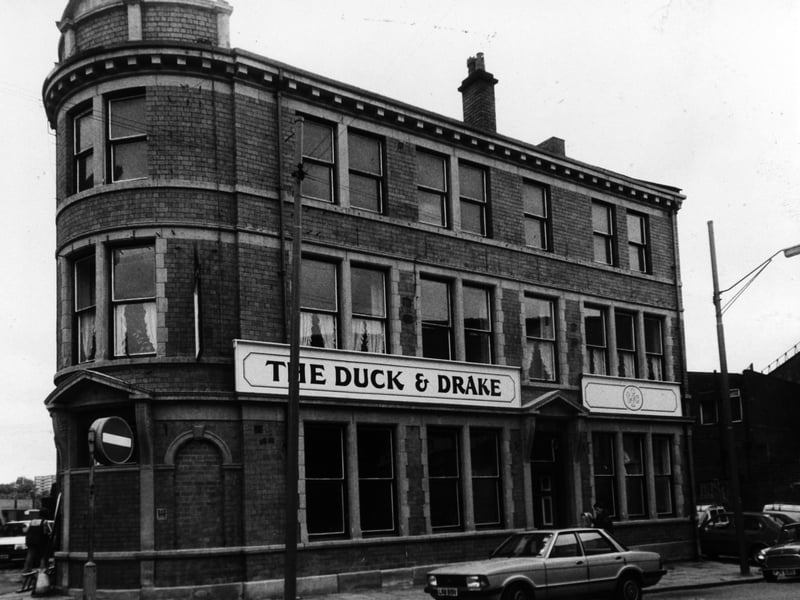 The Duck and Drake pub, in Kirkgate, Leeds, in July 1990
