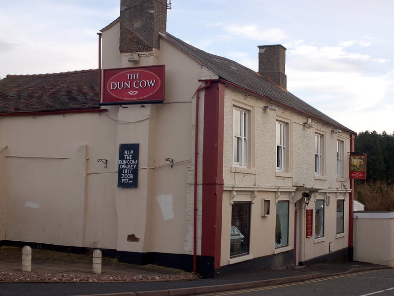 The loss of the Dun Cow in Dawley was much mourned by locals. Among its facilities were a nice bowling green and a little separate function hall. Here it is in February 2009, bearing a sign which told its story: "RIP The Dun Cow, Dawley, 1811 - 2008, 197 yrs."