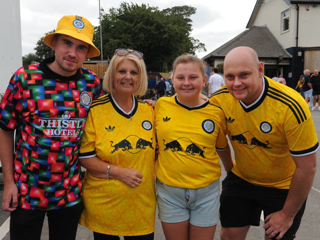 Leeds United v FC Augsburg   pre season friendly 15-08-2026 pic Steve RidingCameron, Natalie, Ivy-Rose and Luke Webster of Normanton 