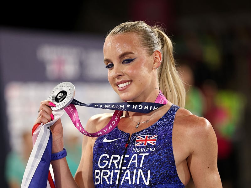 Silver: Women's 800m