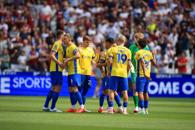 The early team and injury news from both camps.