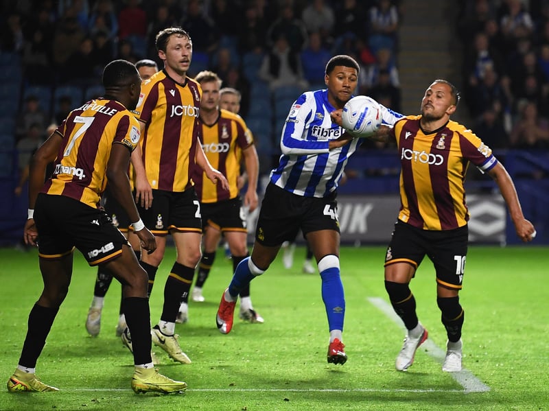 A difficult task leading the line on his own. Credit to him for consistently pressing, he put in a shift, but he will have wanted more chances to have come his way.